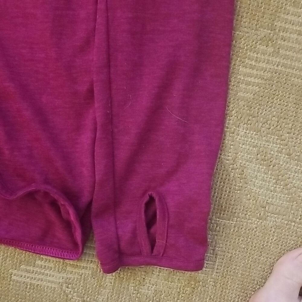 The North Face Women’s L Long Sleeve Crewneck Tee Berry Pink FlashDry Active - Picture 4 of 9